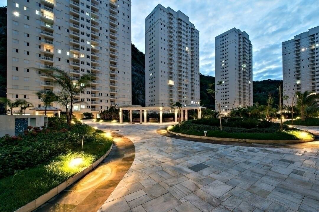 Vende apartamento no Acquaplay 2 quartos, lazer em Santos