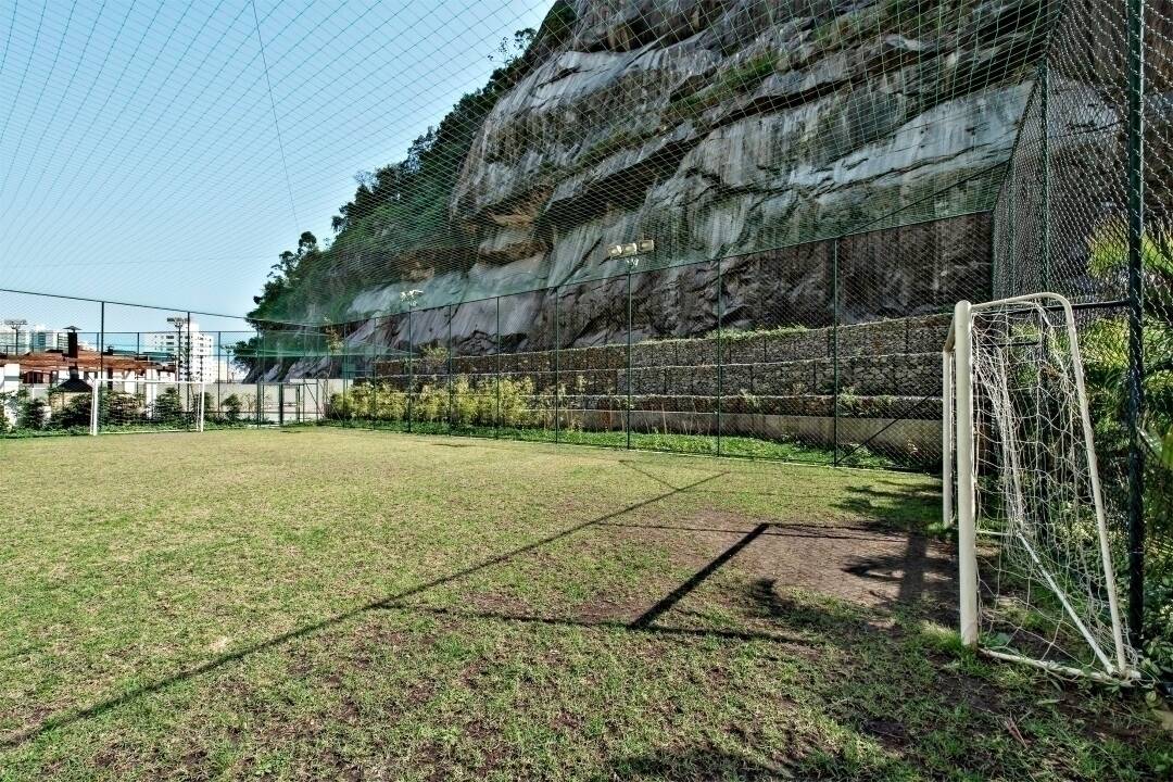 Vende apartamento no Acquaplay 2 quartos, lazer em Santos