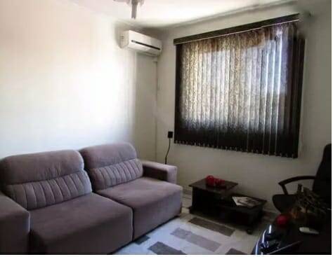 Apartamento 02 dormitórios, mobiliado, garagem coletiva.