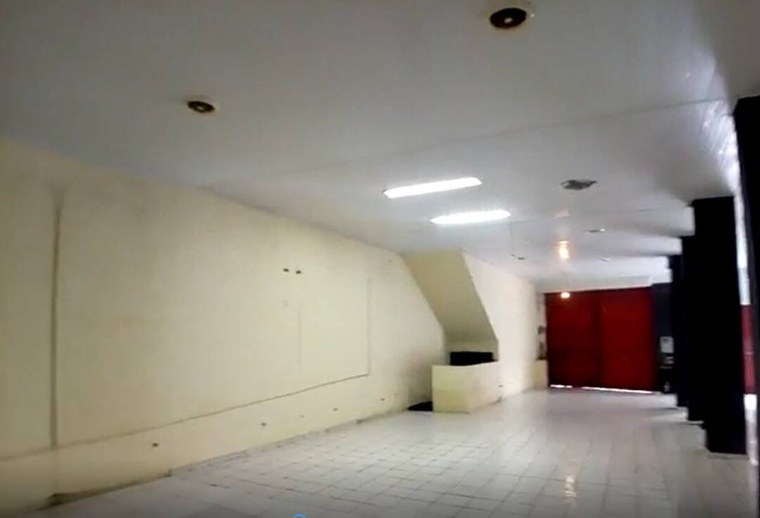 Loja Comercial Terrea - 520m² - com 15 m de frente - Bairro Vila Mathias