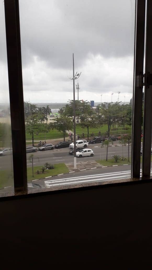 Apartamento - Frente Mar, - 1 dorm - área de serviço - Bairro José Menino