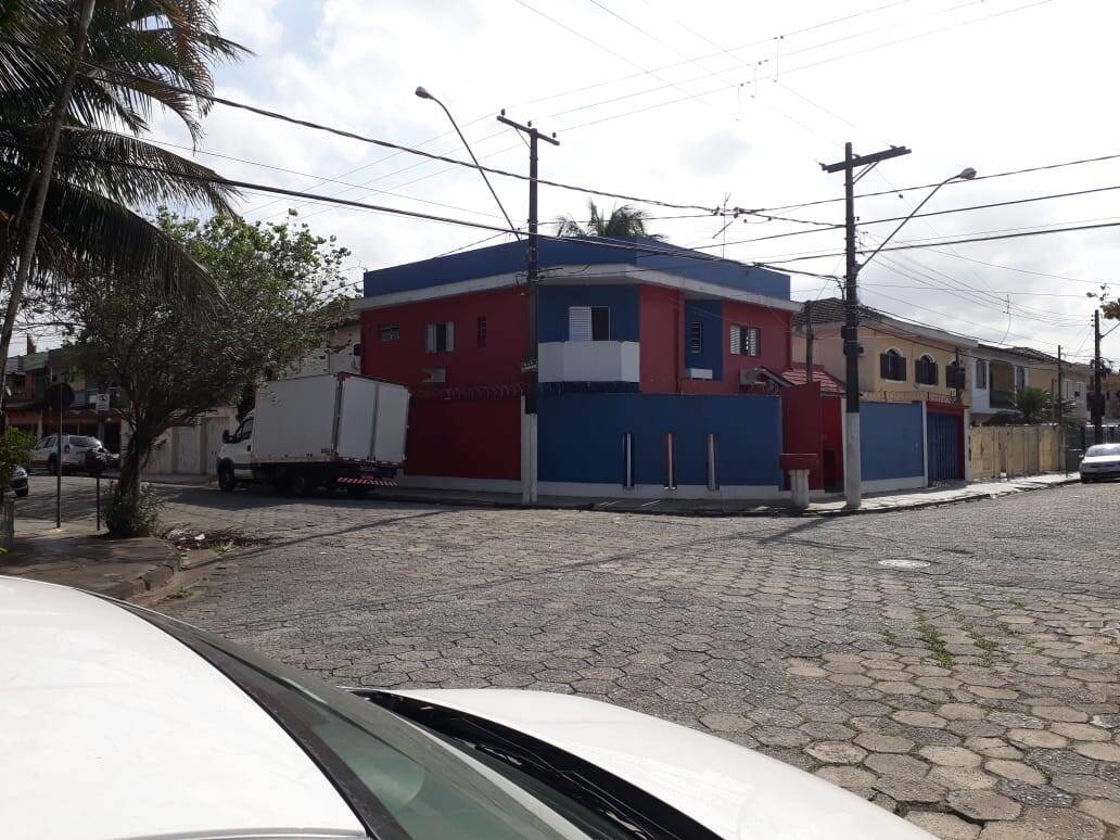 CASA SOBRADO 3 DORMITÓRIOS VILA PONTE NOVA CUBATÃO SP