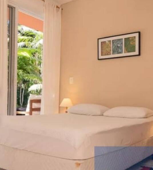 Casa 4 dormitórios com piscina - Praia Morro do Félix Ubatuba Litoral Norte