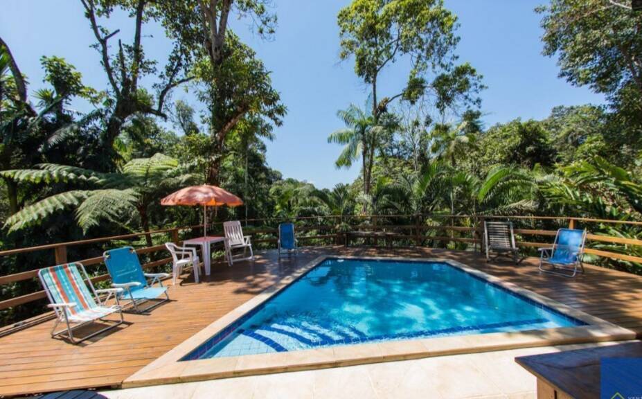 Casa 4 dormitórios com piscina - Praia Morro do Félix Ubatuba Litoral Norte