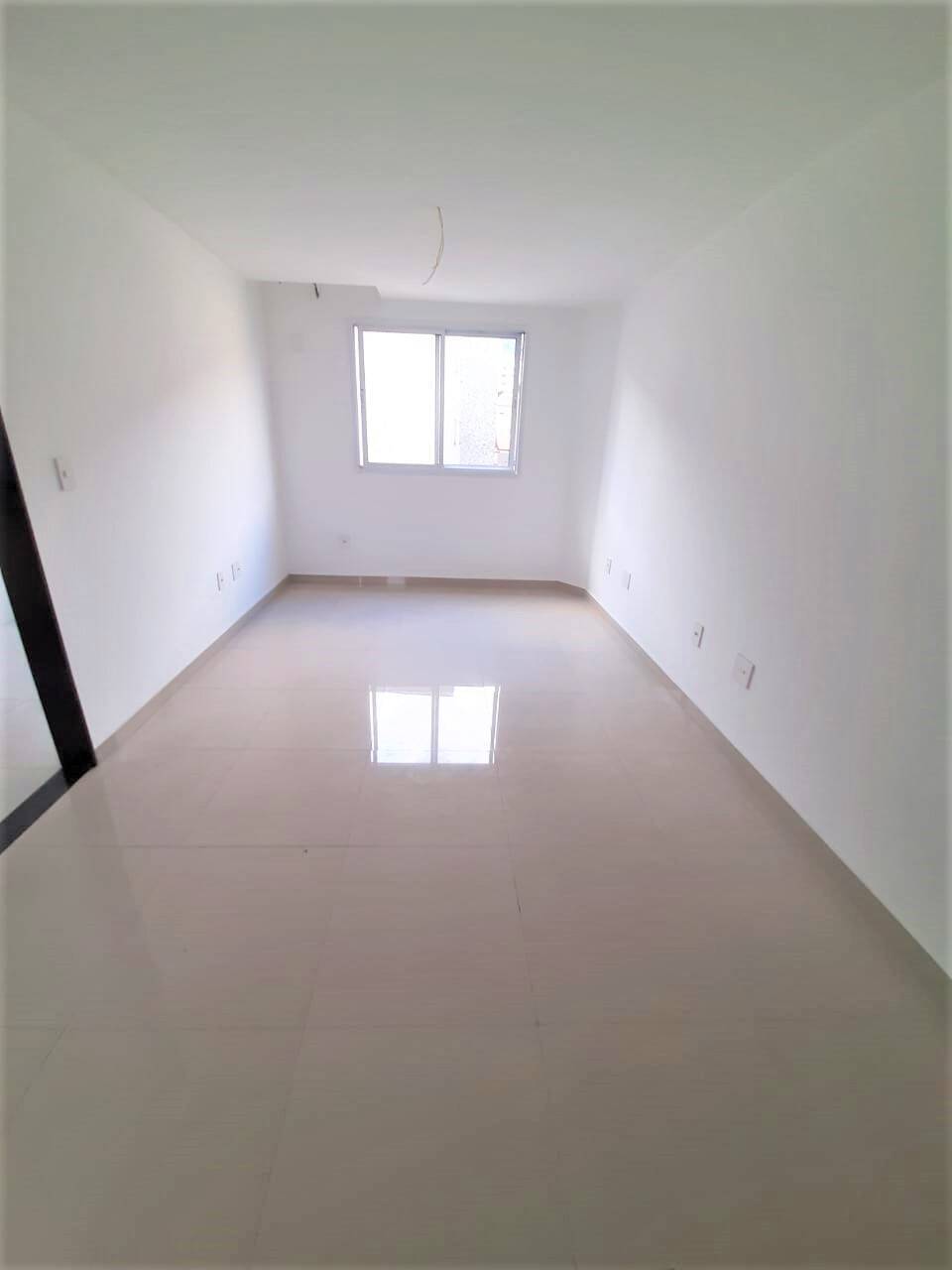 Casa (Triplex) - 3 dormitórios - Terraço - 2 vagas de garagem - Santos