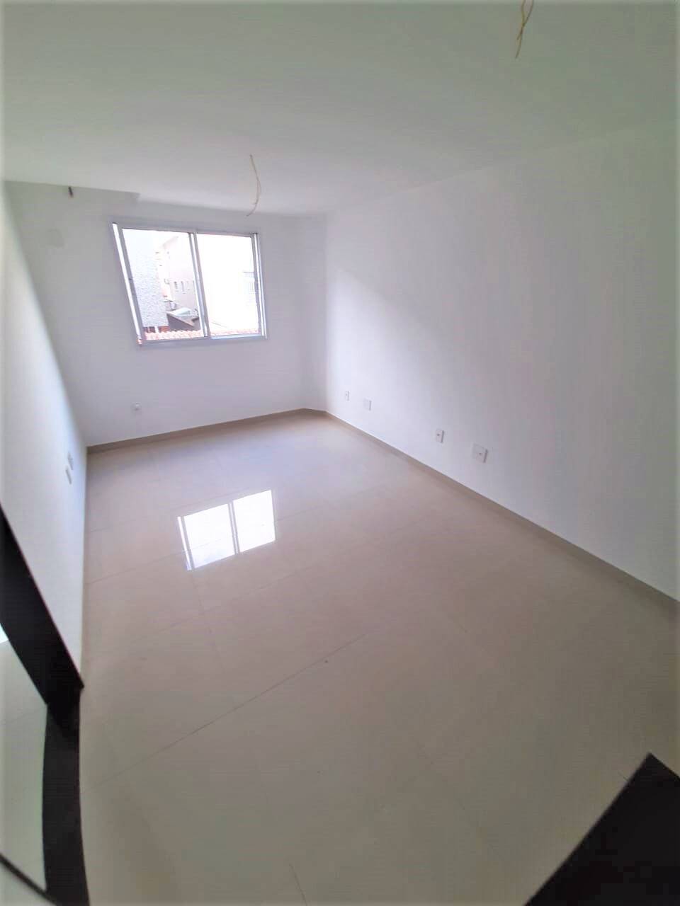 Casa (Triplex) - 3 dormitórios - Terraço - 2 vagas de garagem - Santos