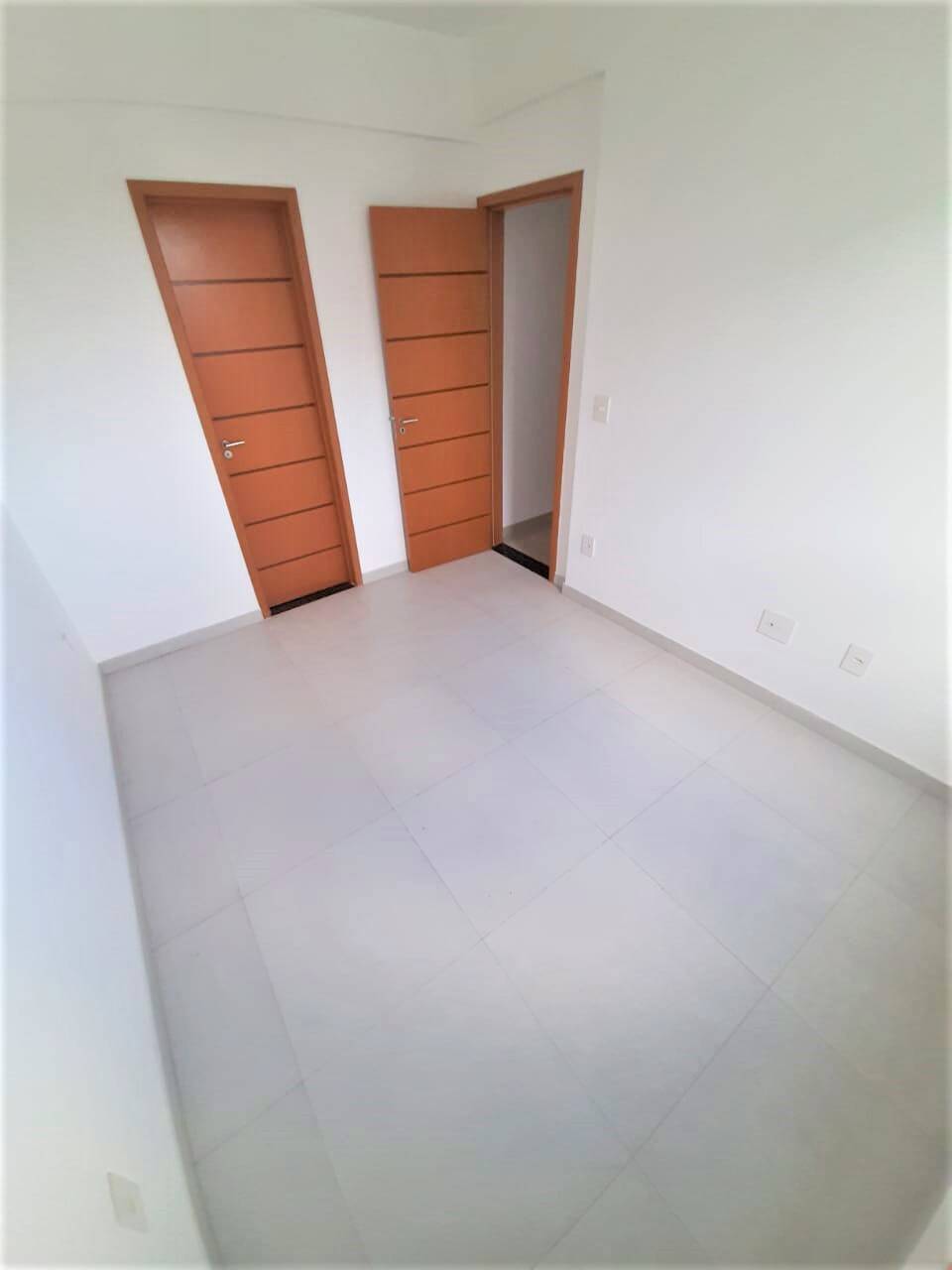 Casa (Triplex) - 3 dormitórios - Terraço - 2 vagas de garagem - Santos