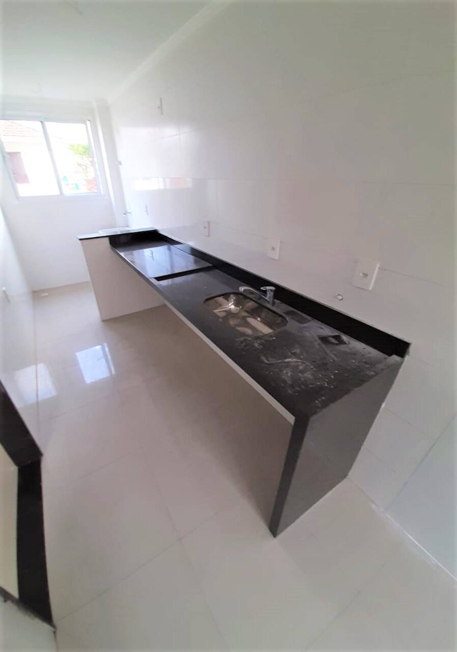 Casa (Triplex) - 3 dormitórios - Terraço - 2 vagas de garagem - Santos