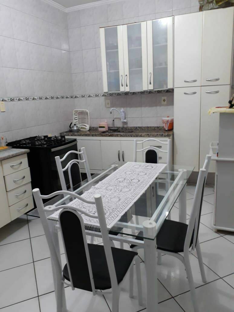 Sobrado em condominio fechado no Embaré em Santos