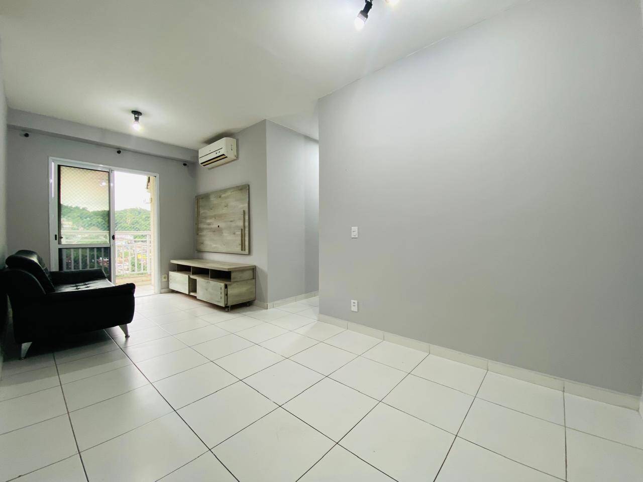 Vende apartamento no Acquaplay 2 quartos, lazer em Santos
