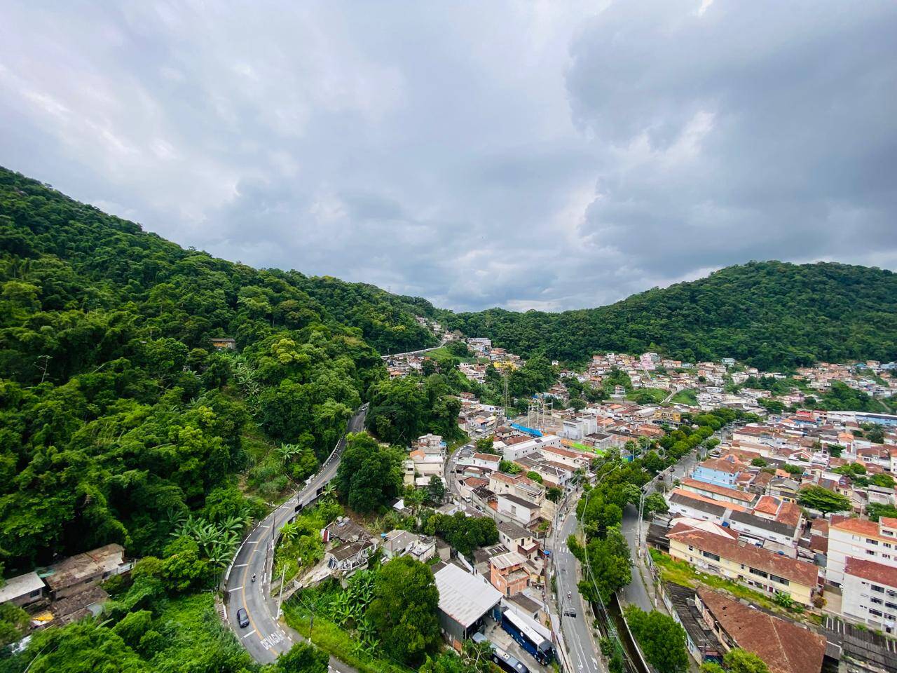 Vende apartamento no Acquaplay 2 quartos, lazer em Santos