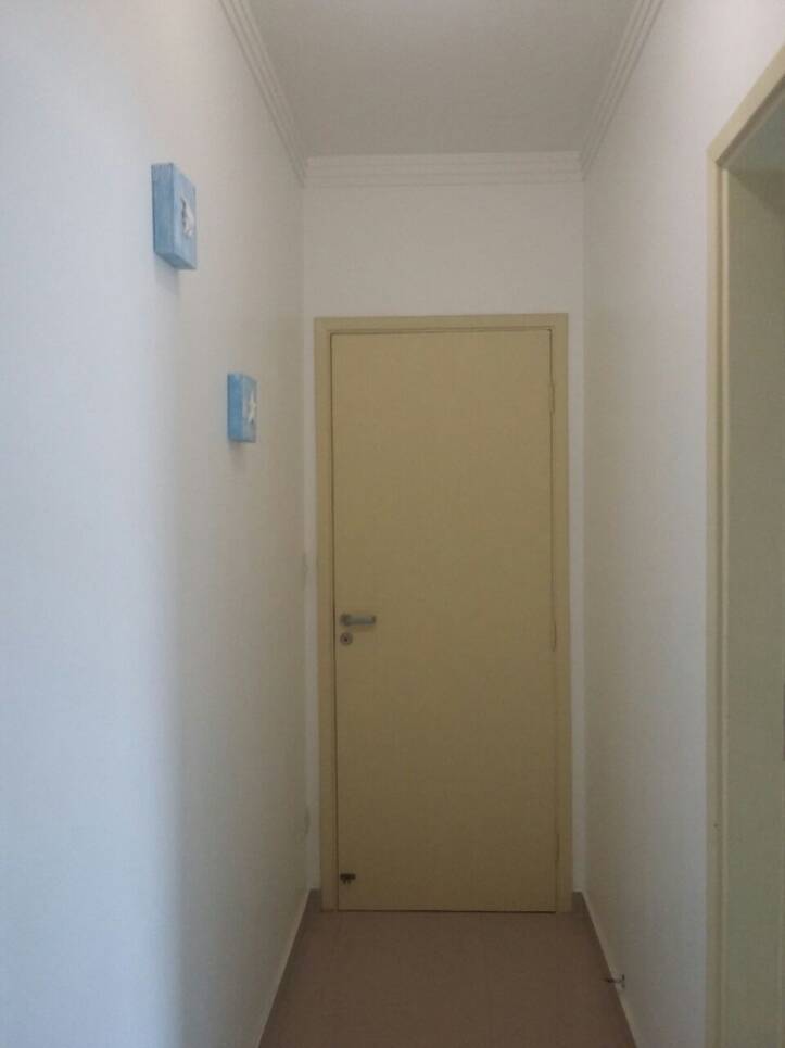 Apartamento 3 dormitórios,2 vagas de garagem na Enseada