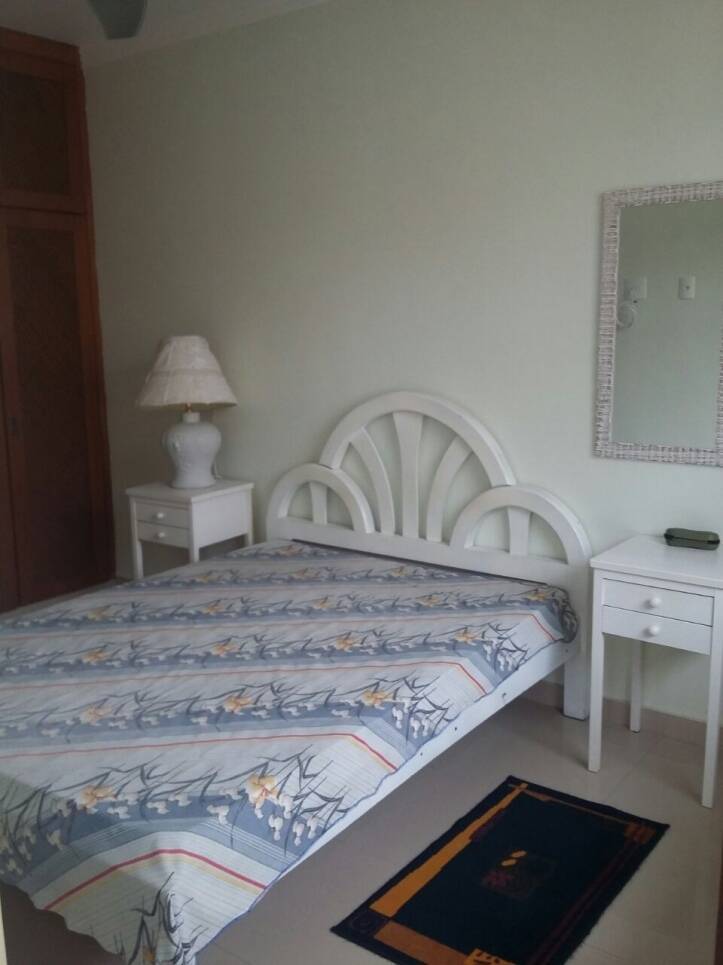Apartamento 3 dormitórios,2 vagas de garagem na Enseada