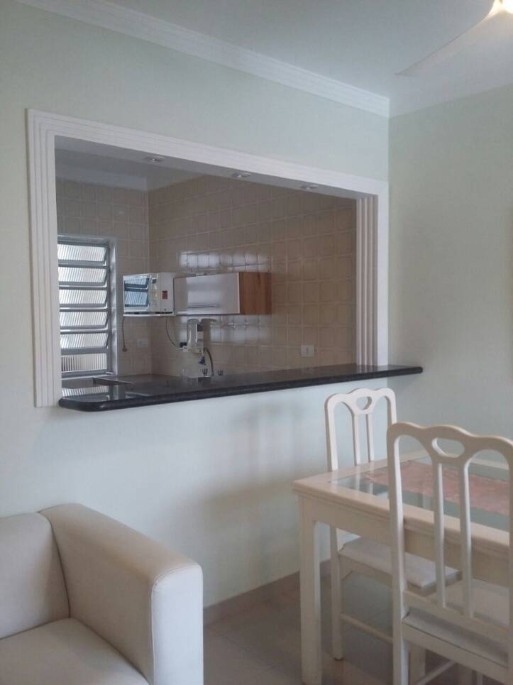 Apartamento 3 dormitórios,2 vagas de garagem na Enseada