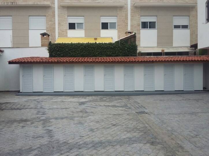 Apartamento 3 dormitórios,2 vagas de garagem na Enseada