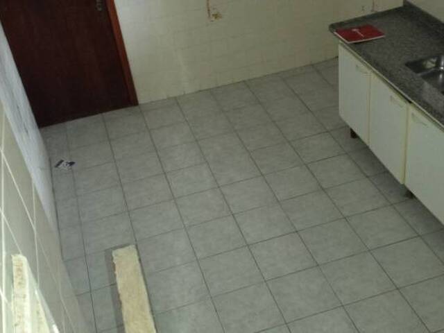 Apartamento para Venda em São Vicente - 4