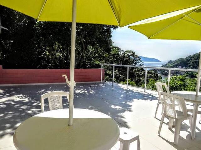 Casa para Venda em São Vicente - 4
