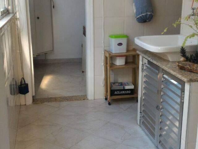 Apartamento para Venda em Santos - 4