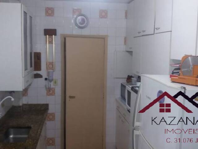 #2451 - Apartamento para Venda em Santos - SP