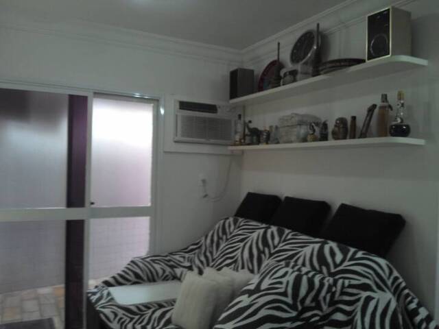 Apartamento para Venda em Santos - 3