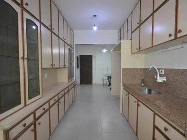 Apartamento para Venda em São Vicente - 5