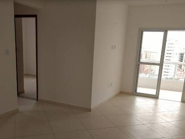 Apartamento para Venda em Praia Grande - 5