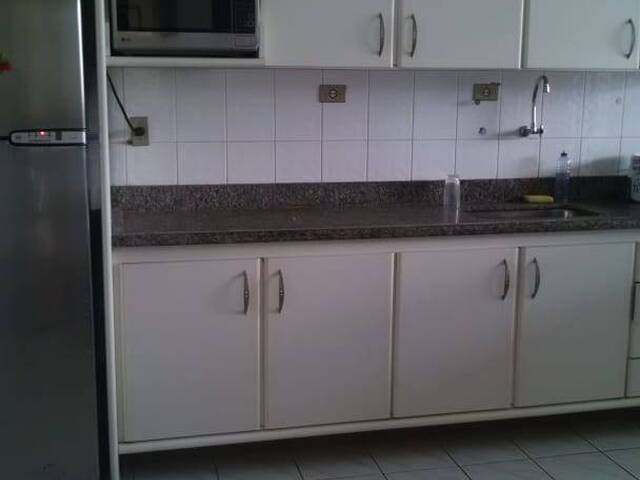 Apartamento para Locação em São Vicente - 4