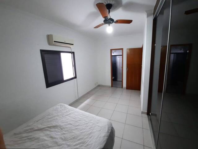 Casa para Venda em São Vicente - 4