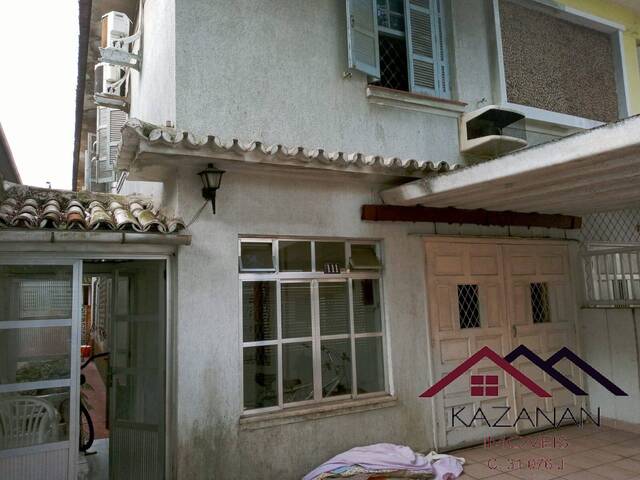 #595 - Casa para Venda em Santos - SP - 2