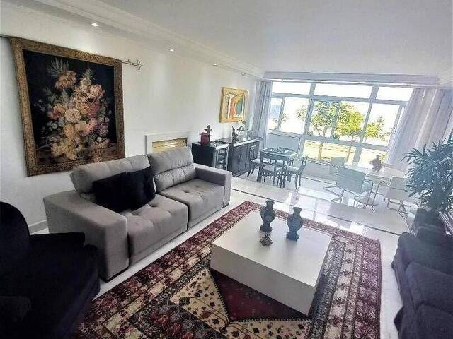 Apartamento para Venda em Santos - 4