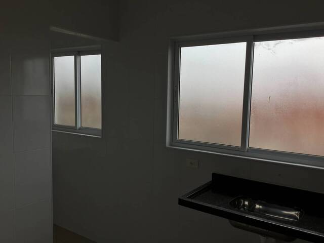 #3704 - Casa para Venda em São Vicente - SP