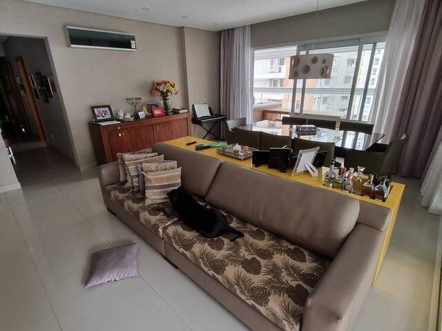 Apartamento para Venda em Santos - 4