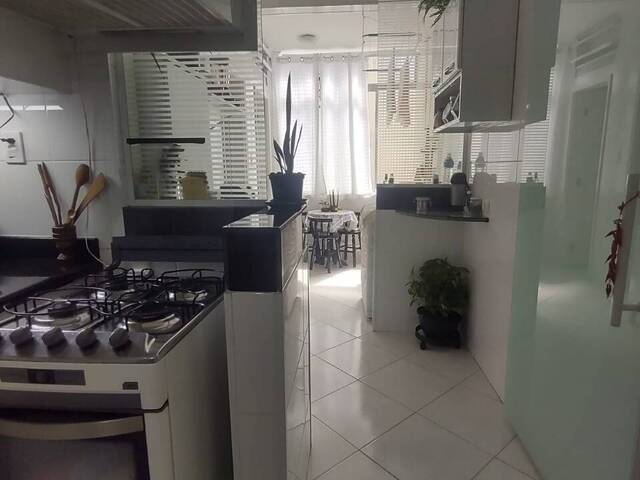 Apartamento para Venda em Santos - 4