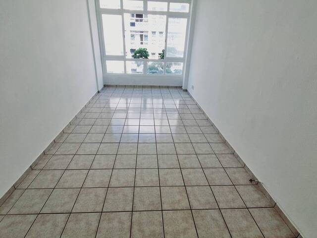 Locação em Ponta da Praia - Santos