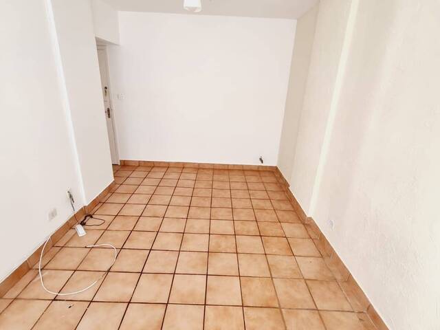 #6160 - Apartamento para Locação em Santos - SP - 2