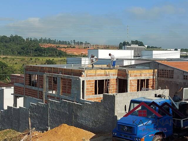 #6170 - Casa para Venda em Taubaté - SP - 2