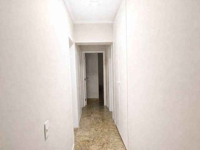 Apartamento para Venda em Santos - 5