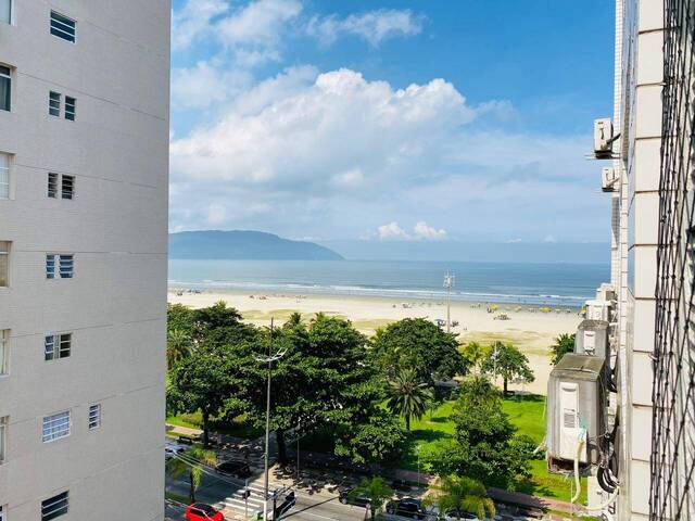 #6476 - Apartamento para Locação em Santos - SP - 1