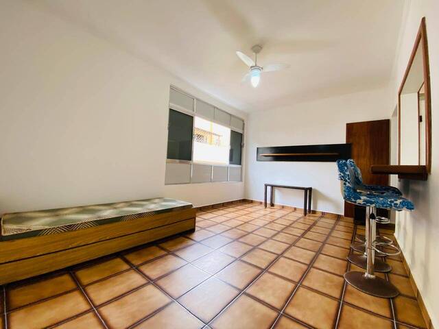 #6479 - Apartamento para Venda em Santos - SP - 2