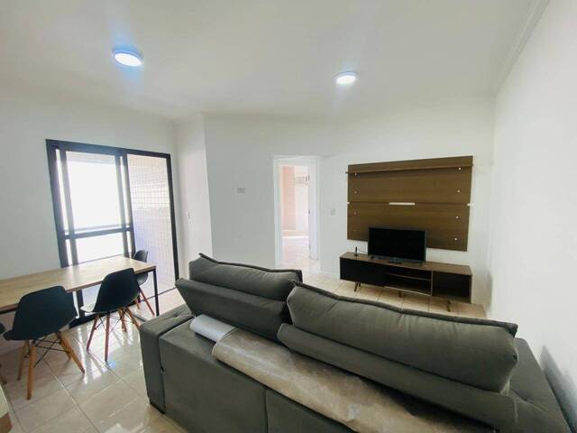 #6171 - Apartamento para Locação em Santos - SP