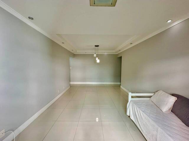Apartamento para Venda em Santos - 2