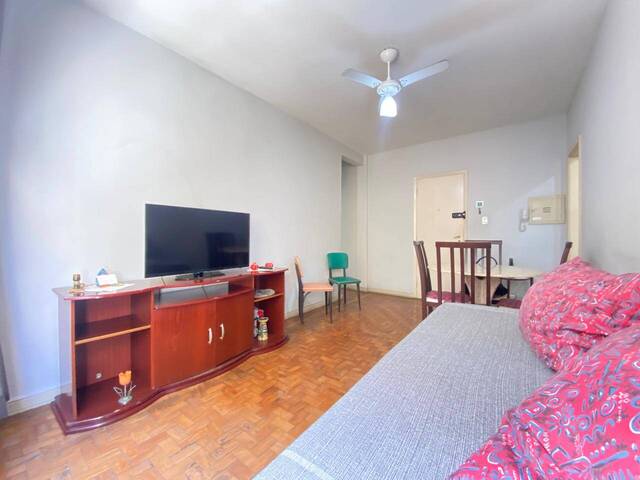 #6484 - Apartamento para Locação em Santos - SP - 1