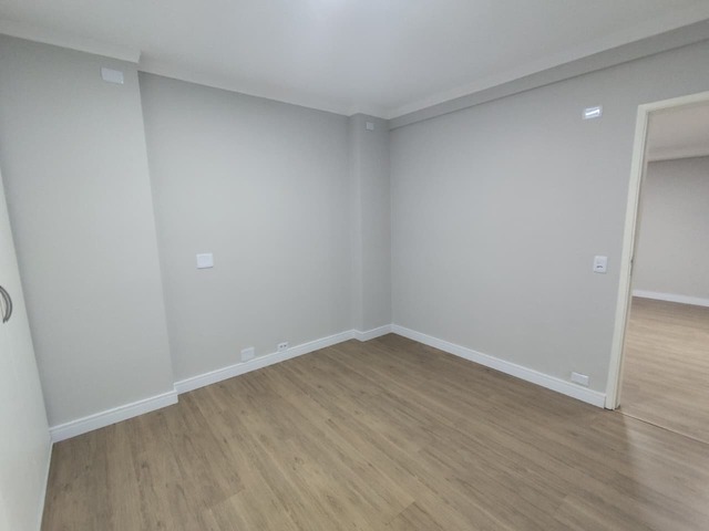 Apartamento para Venda em Santos - 5