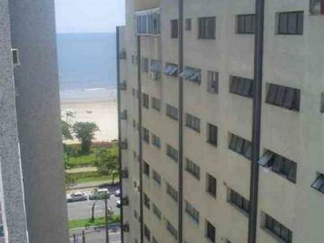 Apartamento para Venda em Santos - 3