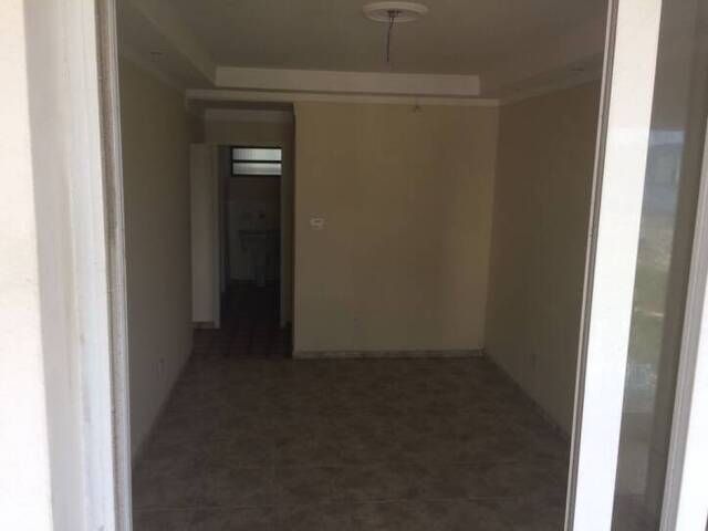 Apartamento para Venda em São Vicente - 2