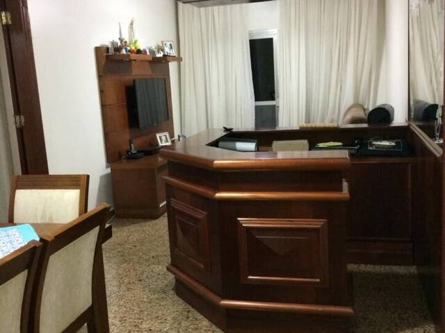 Apartamento para Venda em Santos - 1