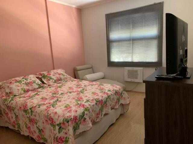 Apartamento para Venda em Santos - 5