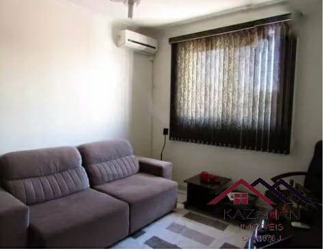 Apartamento 02 dormitórios, mobiliado, garagem coletiva.