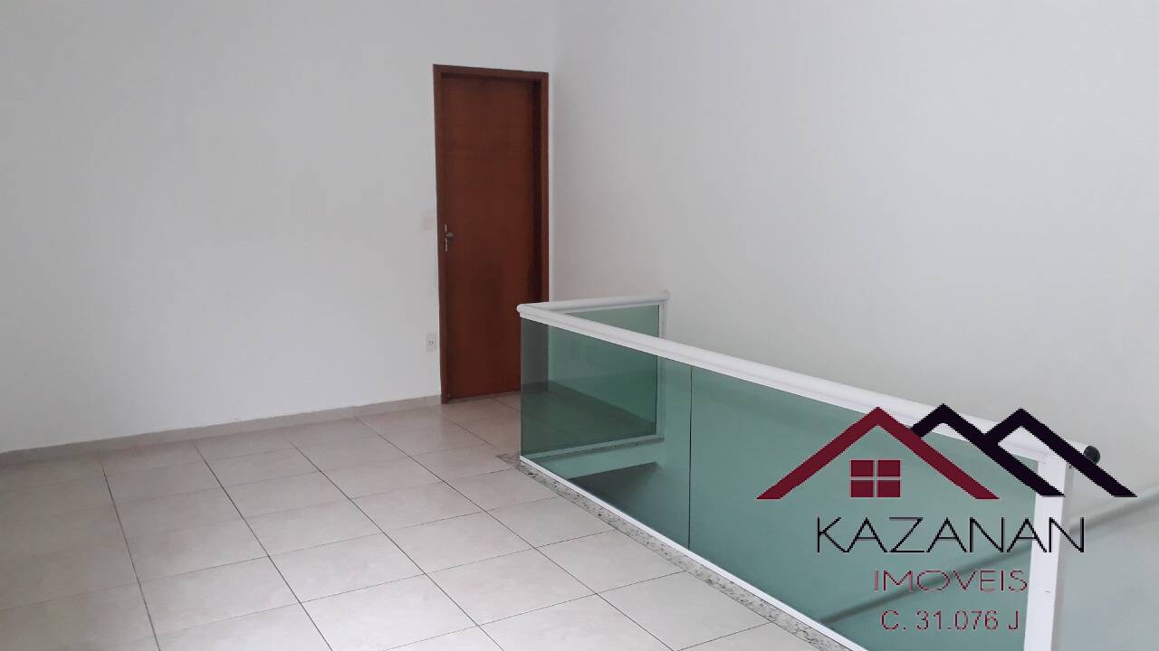 CASA (SOBREPOSTA) - 3 DORMITÓRIOS 2 VAGAS DE GARAGEM - SÃO VICENTE