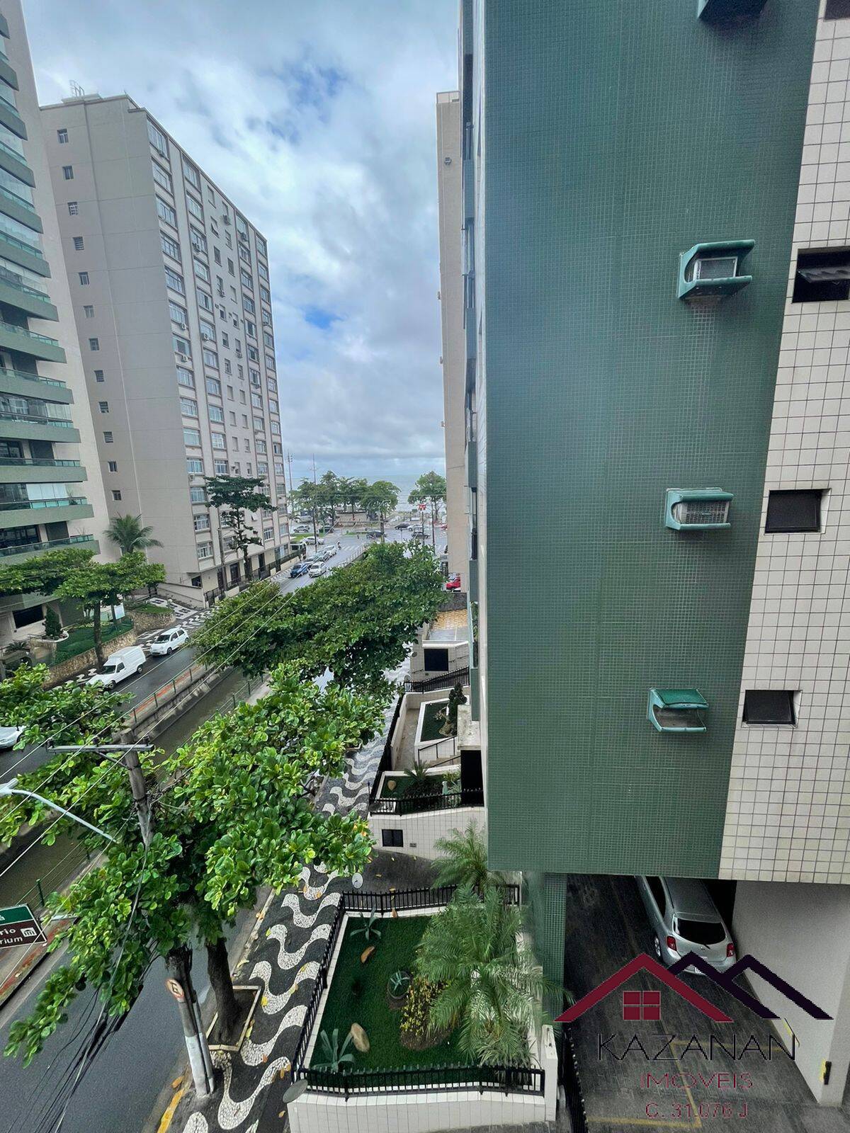 APARTAMENTO UM POR ANDAR, 3 SUÍTES, VISTA MAR NO CANAL 5, SANTOS